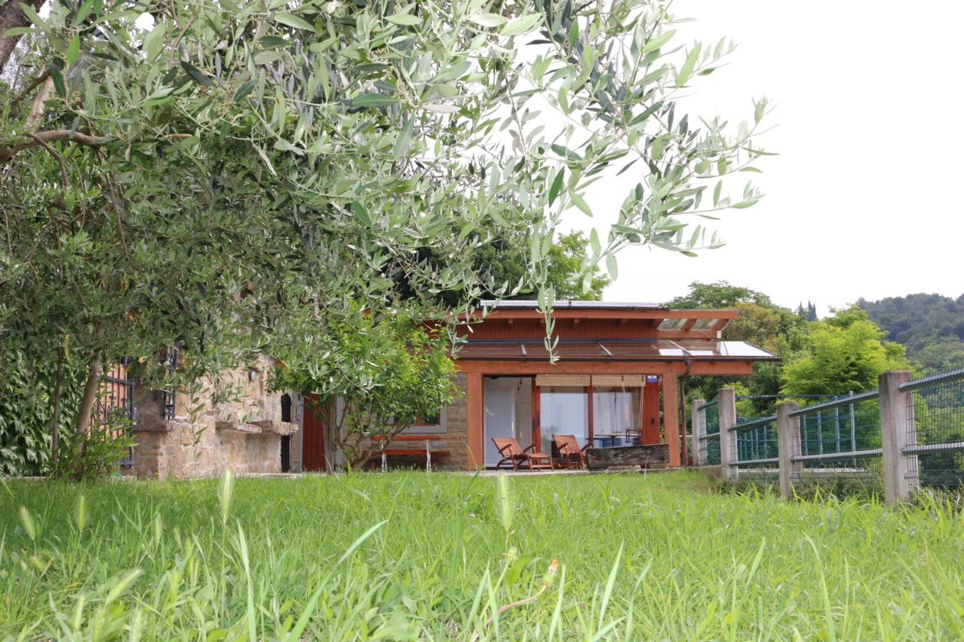 Piran Beach House - Private Oasis - Beachfront Apartment With A Sea View Terrace Eksteriør bilde